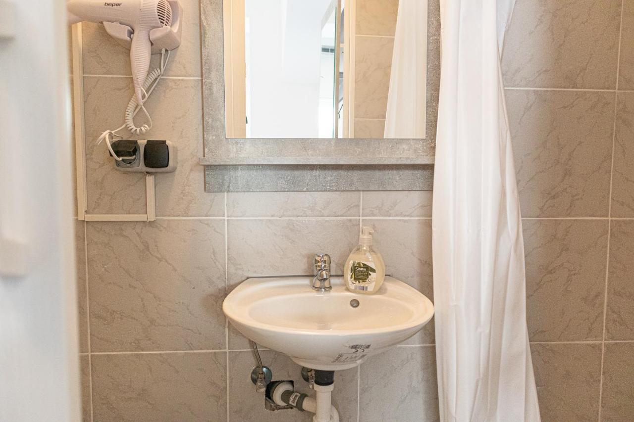 3 Standard Rooms Near Hauptbahnhof Vienna Luaran gambar