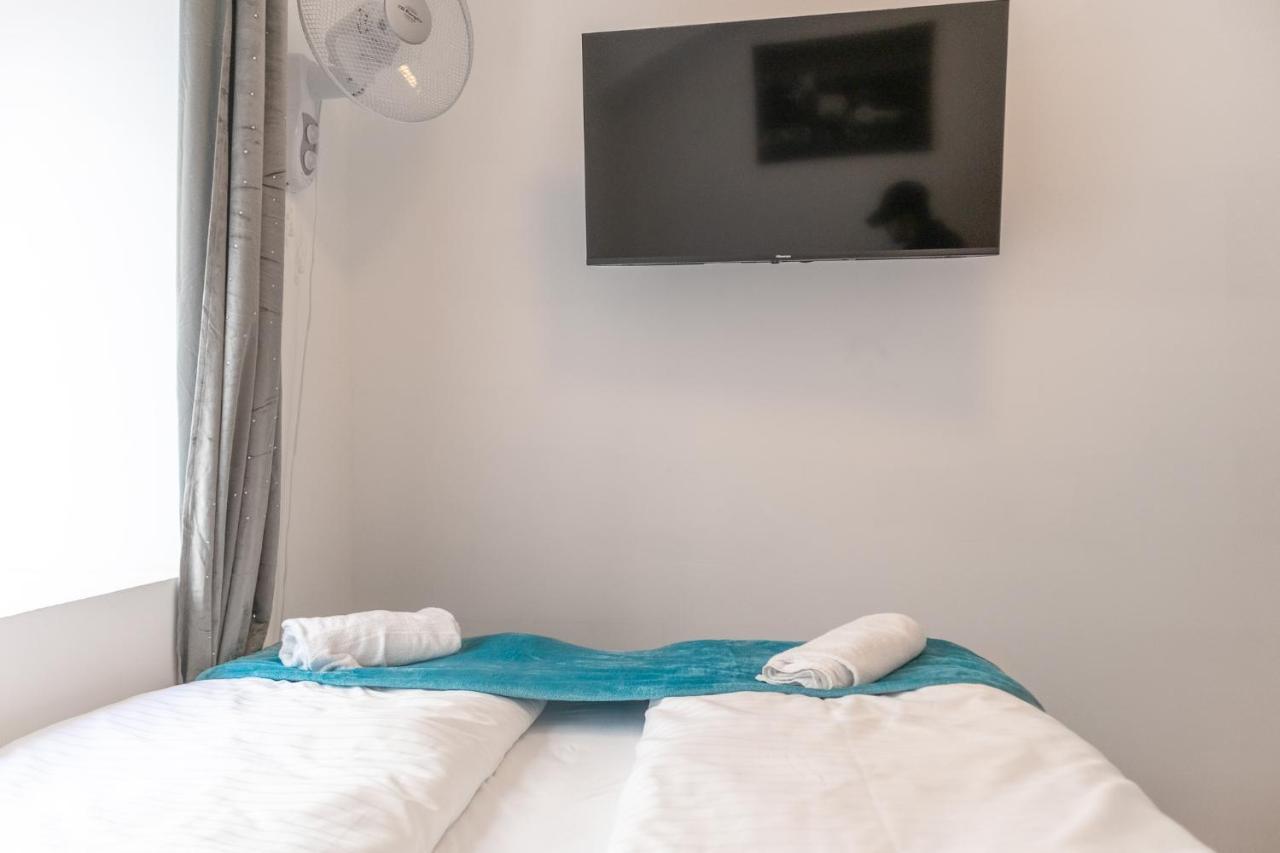 3 Standard Rooms Near Hauptbahnhof Vienna Luaran gambar